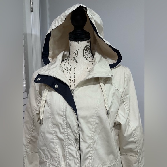 🌦️ Mackintosh New England Women’s Lightweight Coat - Beige🌦️ - Picture 4 of 13